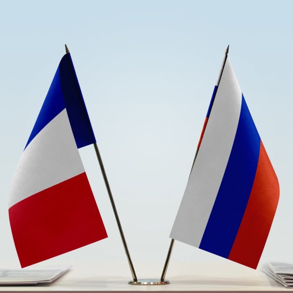 Russia and France: A Complex Relationship Marked by Cooperation and Tension